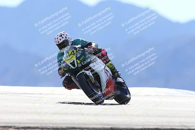 media/Dec-08-2024-CVMA (Sun) [[267e5a7075]]/Race 4-Amateur Supersport Middleweight/